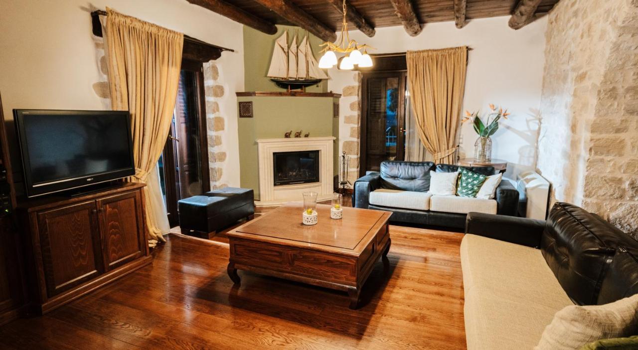 Vila Your-villa, In Crete Chania (Crete)