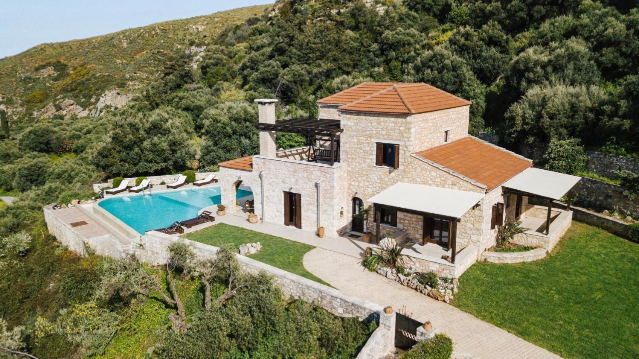 Vila Your-villa, In Crete