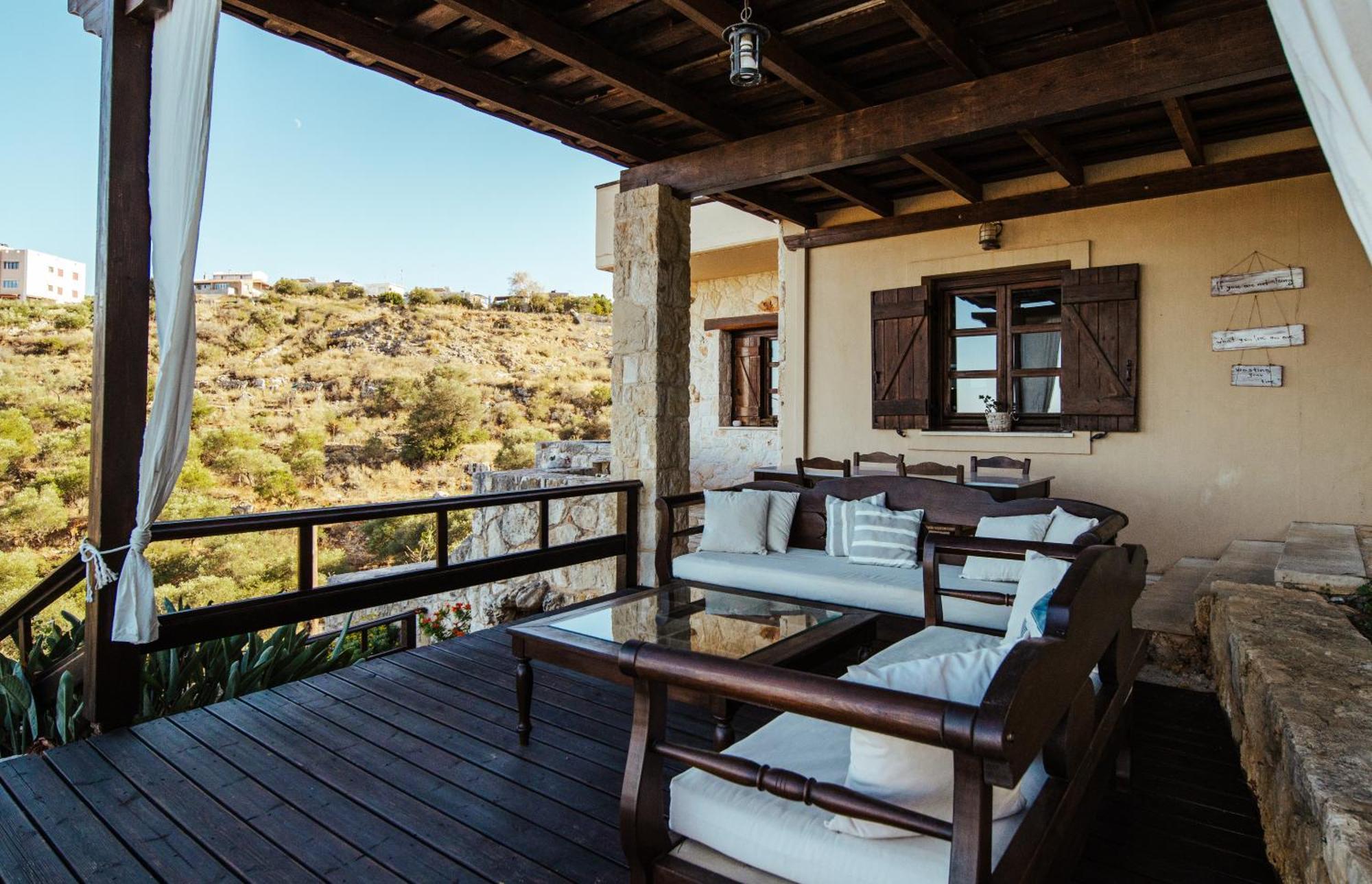 Your-villa, In Crete Vila