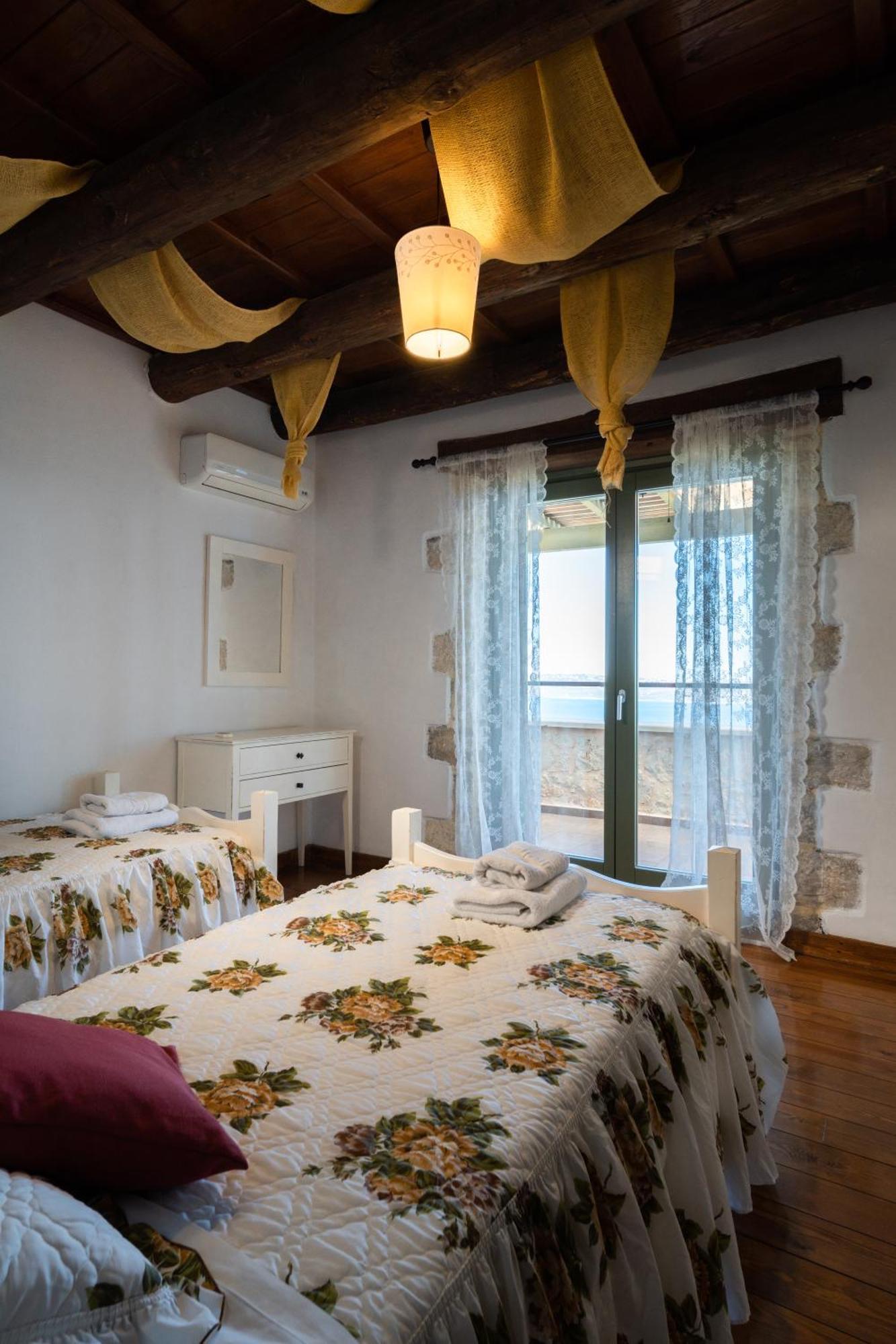 Your-villa, In Crete Vila Chania (Crete)