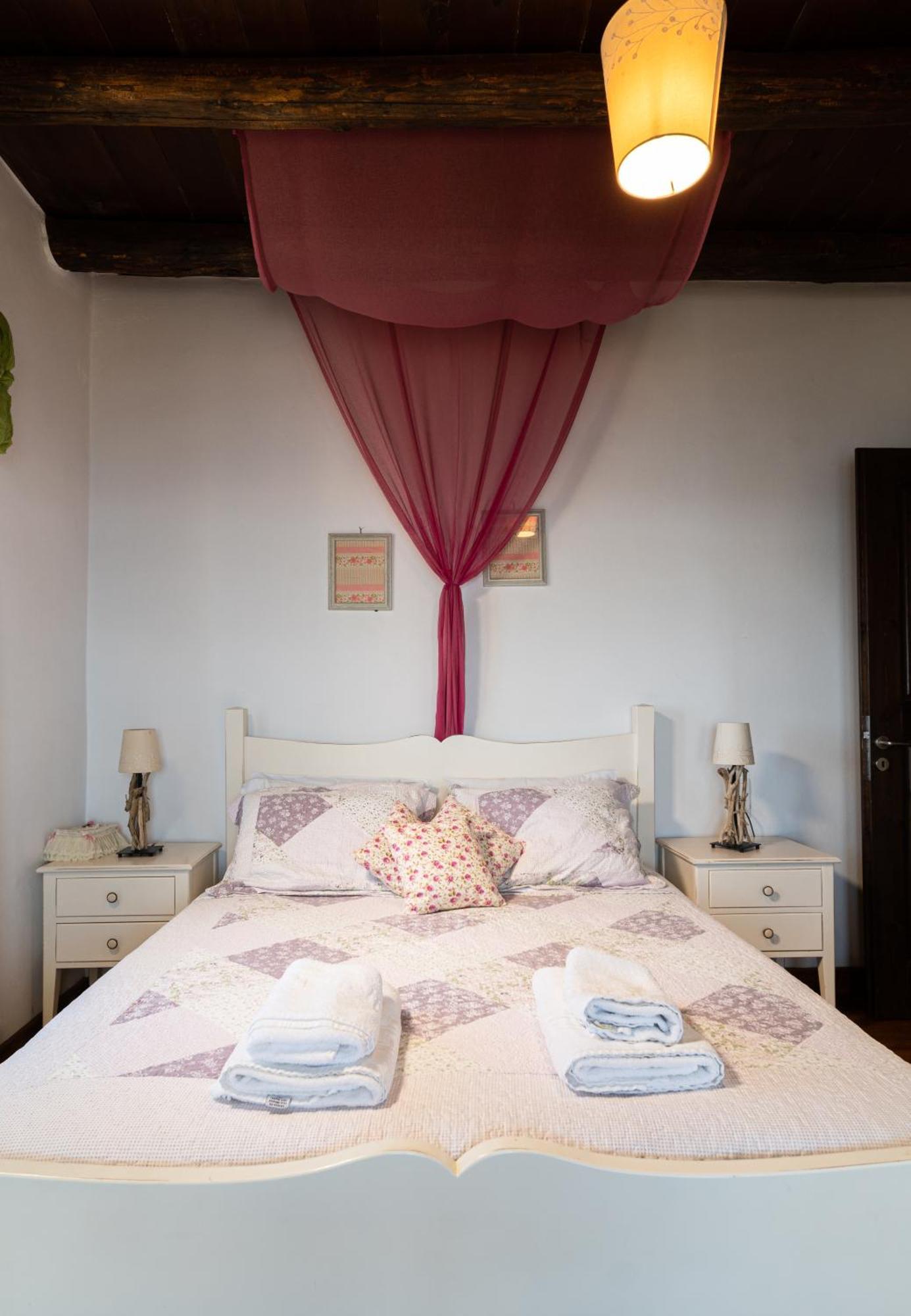 Vila Your-villa, In Crete